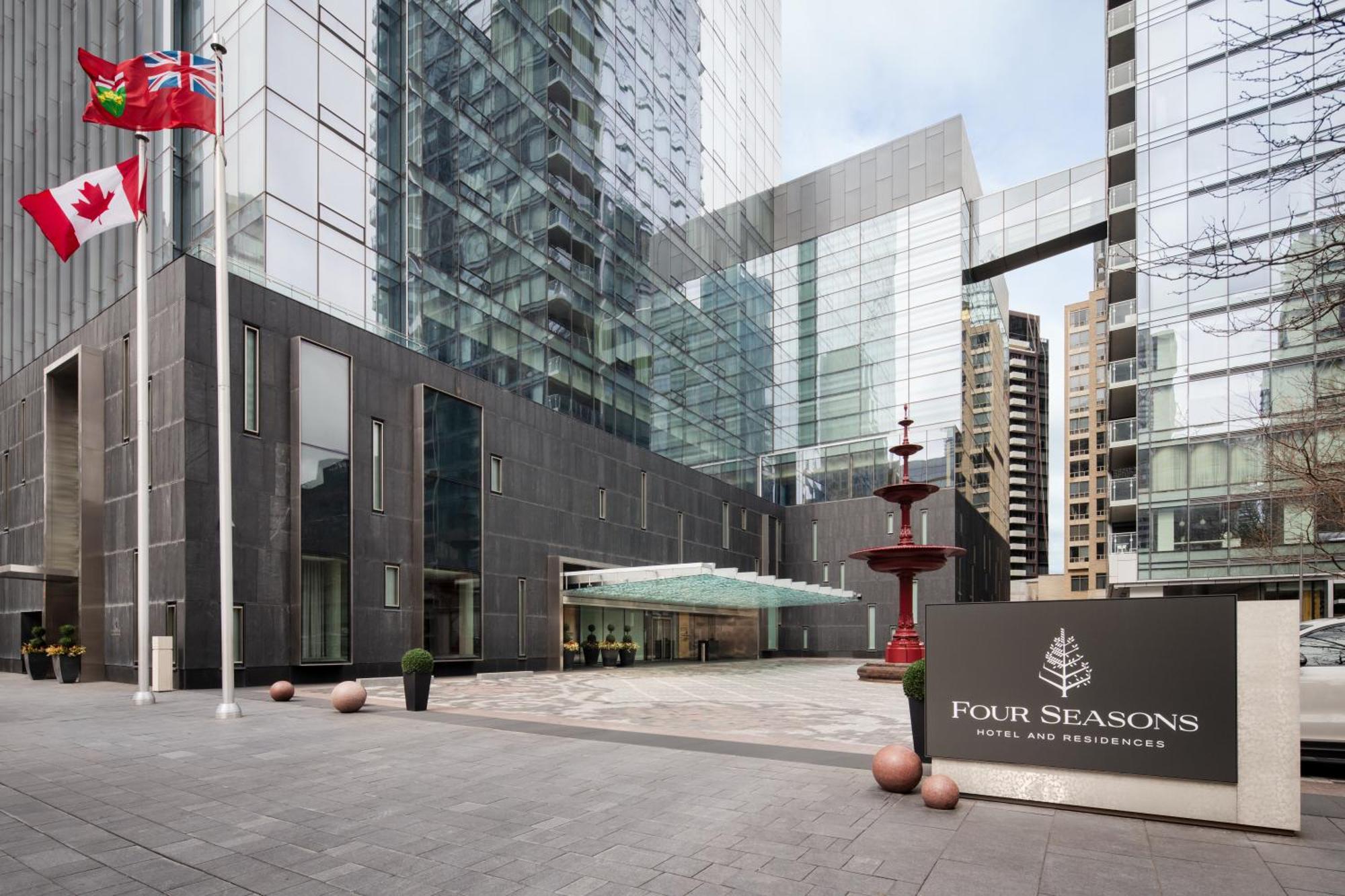 Four Seasons Hotel Toronto Exterior foto